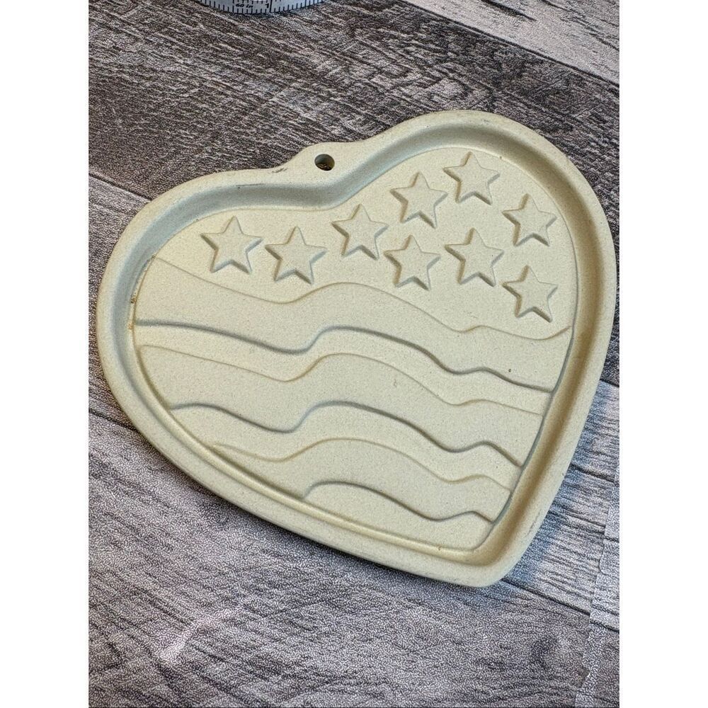 Pampered Chef Patriotic Heart Stoneware Trivet Stars Stripes USA 2005